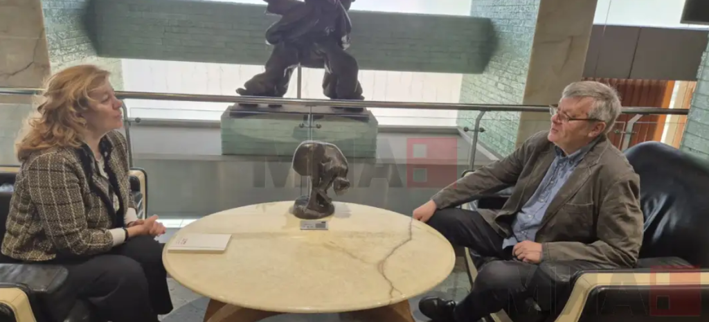 БУГАРСКИ АНАЛИТИЧАРИ ЗА МИА ПРЕД УТРЕШНИТЕ ИЗБОРИТЕ: „Време е за отрезнување на Бугарите по 35 години вежбање демократија“