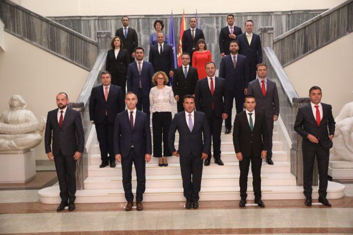 СДС ГО „БРАНИ УСТАВОТ“: Откако го сменија со уцени и на сила, сега во паника од одговорност за криминалот го тужат Мицкоски за „крешење“