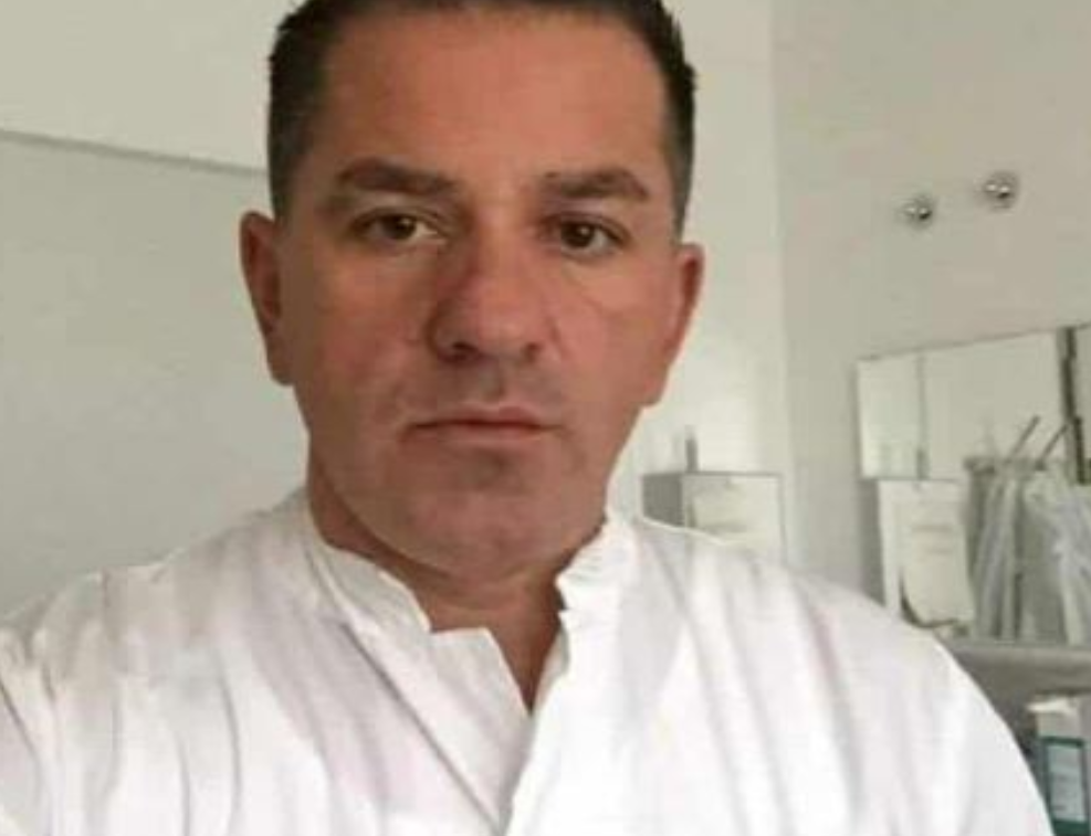 МЕРЏАНОВСКИ ЗА СОСТОЈБАТА НА ИЗБОДЕНИОТ УЧЕНИК: Стабилен, но во животна опасност