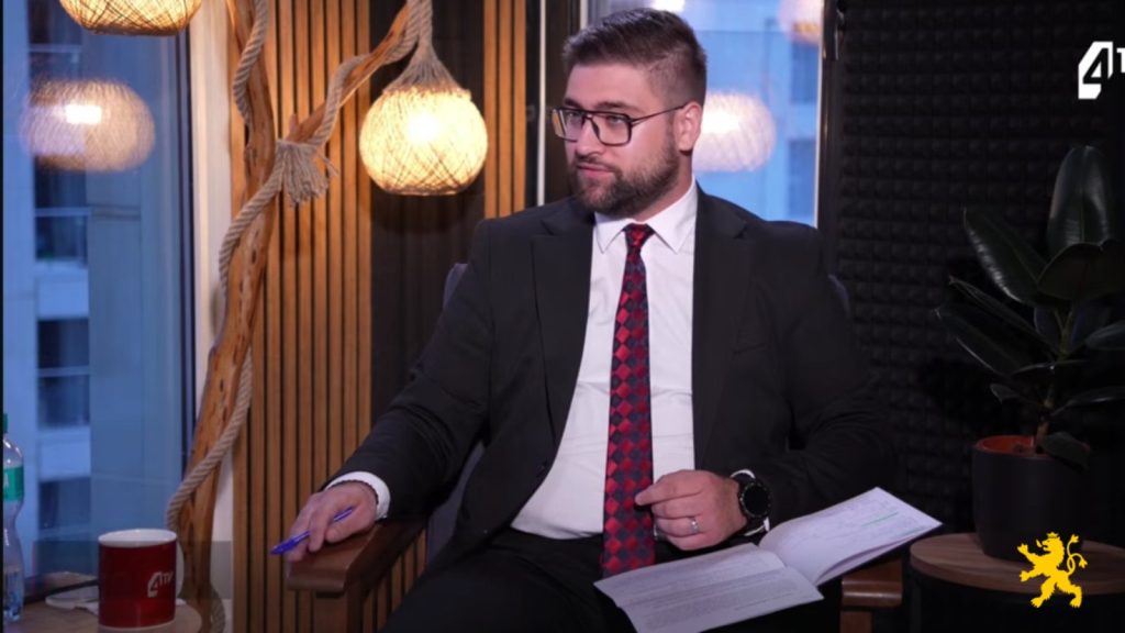 МАНАСИЕВСКИ: СДС прифаќаше се, Македонија заслужува фер третман на патот кон Европската Унија