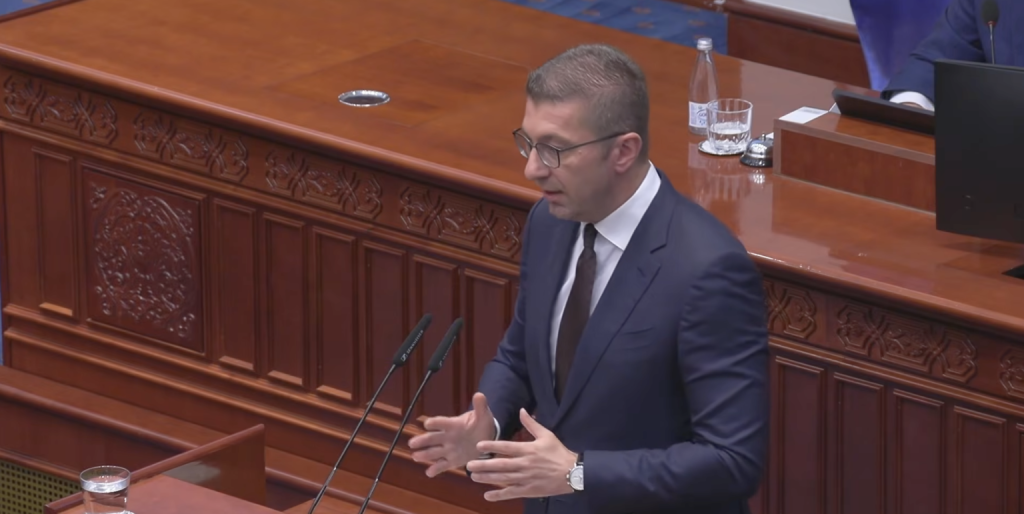 МИЦКОСКИ: Секој има право да го користи својот мајчин јазик, а во Законот не се важни процентите туку квалитетот