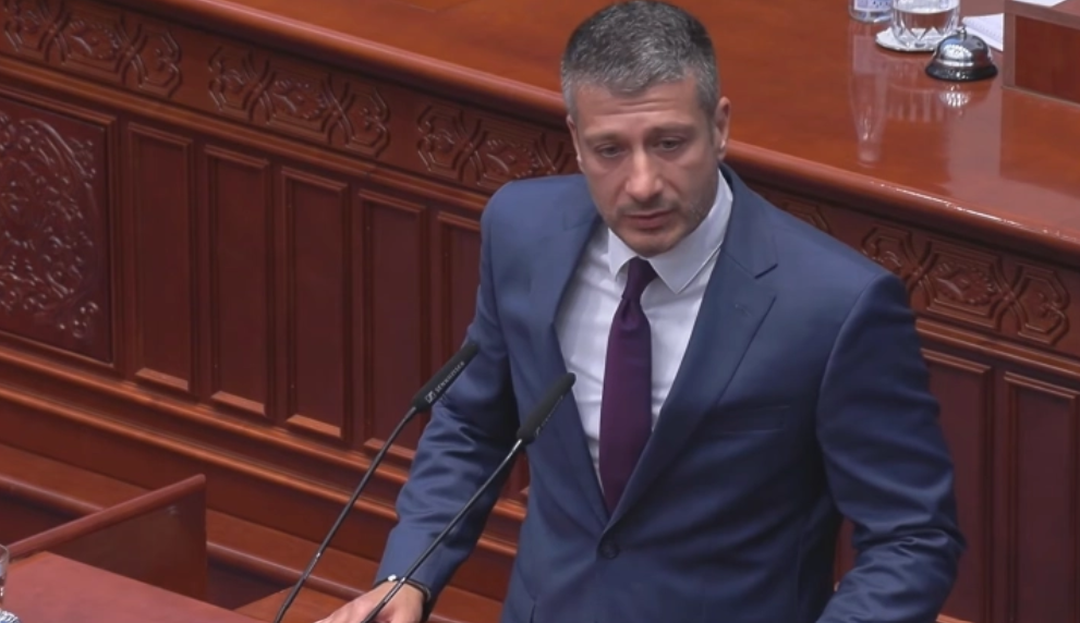 ПЕРИНСКИ: Министерството не добило известување дека Лукровски поднел оставка