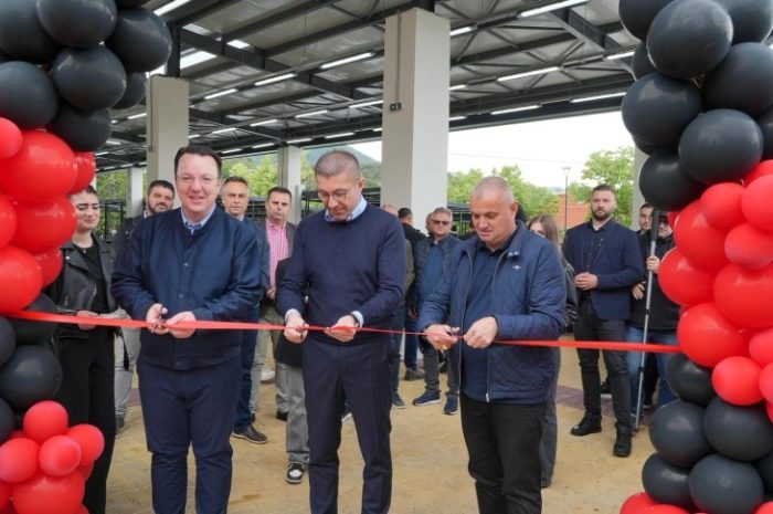 ОТВОРЕН НОВ ГРАДСКИ ПАЗАР ВО ВИНИЦА: Објектот за кој се вложени 24 милиони денари е од покриен тип на површина од 1.810 м2