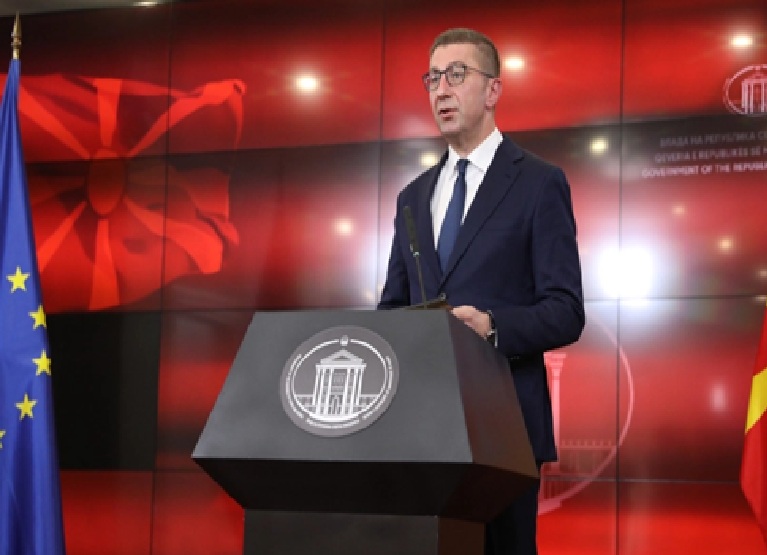 МИЦКОСКИ ЗА ЕУ: Многу пати беше ветувано, политичари беа тапкани по рамо, но и по 26 години сме на исто место