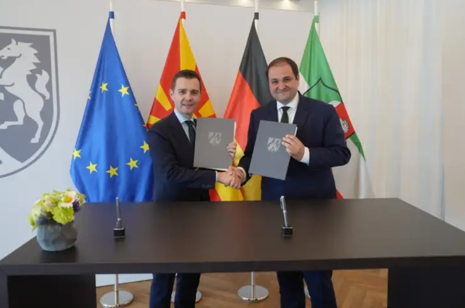 Муцунски потпиша Декларација за соработка со Северна Рајна-Вестфалија