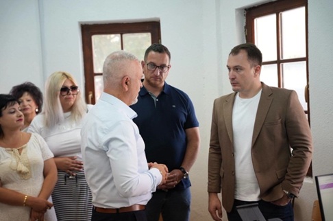 АНДОНОВСКИ: Крушево е 16 град кој доби Центар за услуги за поддршка и директен пристап на граѓаните до електронските услуги