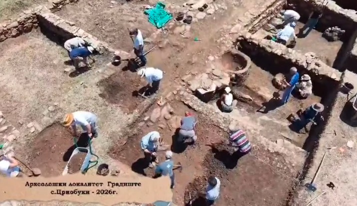 Македонско-американски тим археолози истражуваат на битолскиот локалитет Градиште