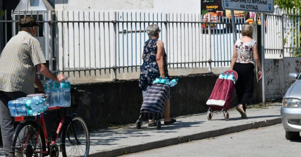 ЕПИДЕМИЈА ВО ГОСТИВАР: Смирувачки тренд со значајно намален број на пациенти, состојбата под контрола, вели Клековски