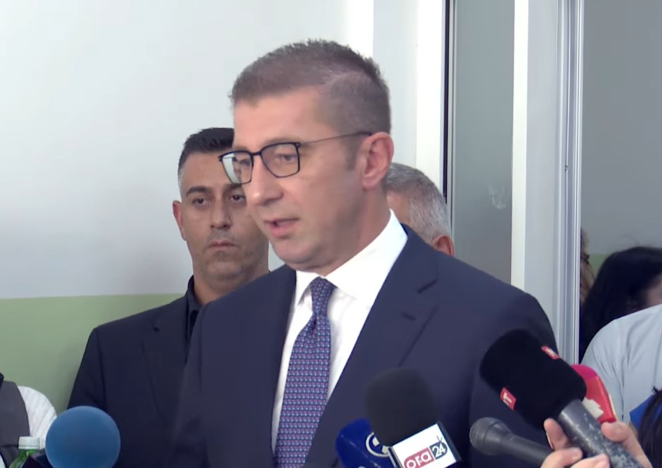 МИЦКОСКИ: Владата има механизми за помош, штетите од епското невреме надлежните ќе ги констатираат и ќе бидат надоместени