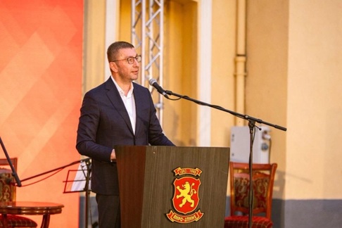 МИЦКОСКИ: Довербата не е сопственост на ниту една партија, таа е позајмена од граѓаните и трае се додека работиме чесно и одговорно