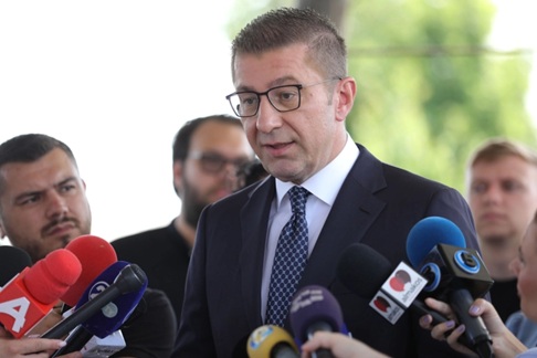 МИЦКОСКИ: Сите барања на Левица и СДСМ за Изборниот законик ги прифаќаме, освен електронското гласање на дијаспората