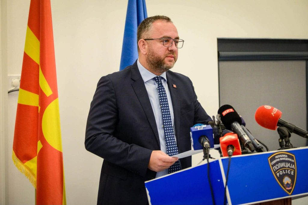 ДЕНЕСКА ВО ЦУК: Министерот Тошковски ќе ги презентира најновите информации за состојбата на водата од гостиварскиот водовод