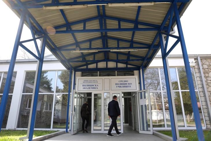 ОБЛЕЧИ ЈА УНИФОРМАТА СО ГОРДОСТ: Со 200 ученици повторно се отвора полициското училиште, од МВР очекуваат силна конкуренција