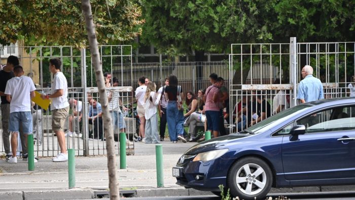 СТУДЕНТИ НА ПРАКСА: Проектот е наменет да стекнат практични знаења во нивната струка, со ангажман во општините од кои потекнуваат
