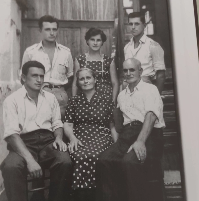 СЕЌАВАЊА НА МАРИЈА, ЌЕРКАТА НА ЧЕНТО: Татко ми има отидено на островот Вис од Тито да бара формирање слободна, незвисна и обединета Македонија, Тито му го ветил тоа, но не го исполнил