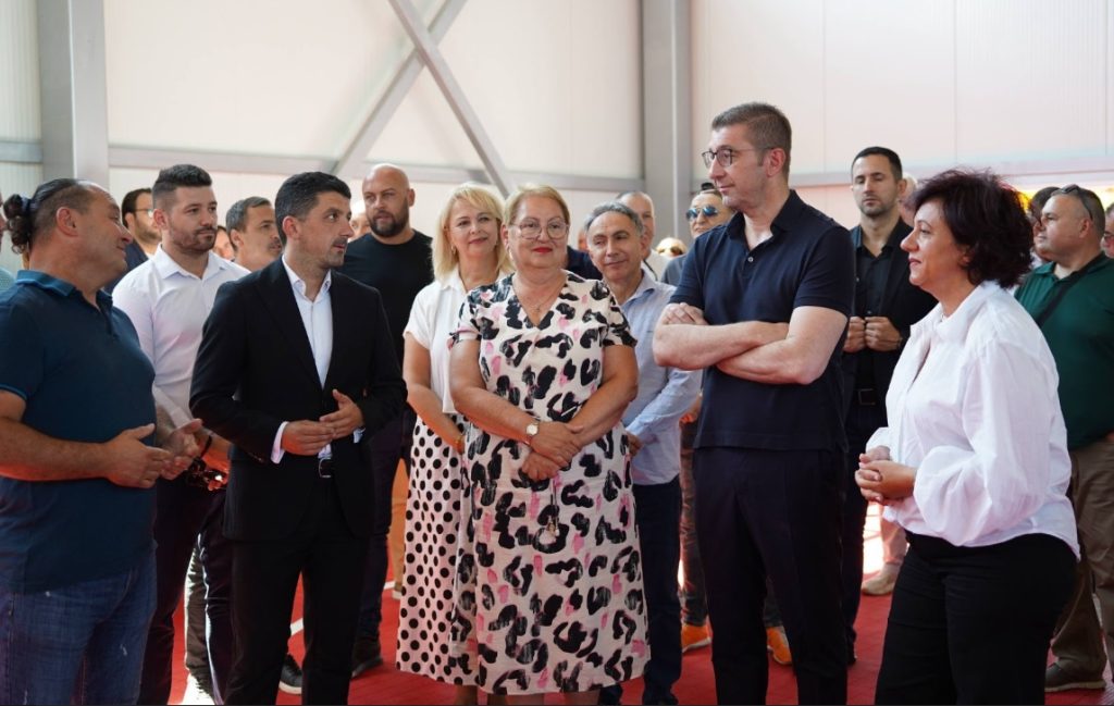 МИЦКОСКИ: Македонија во моментов е претворена во едно големо градилиште, низ државата се реализираат над 1.200 проекти