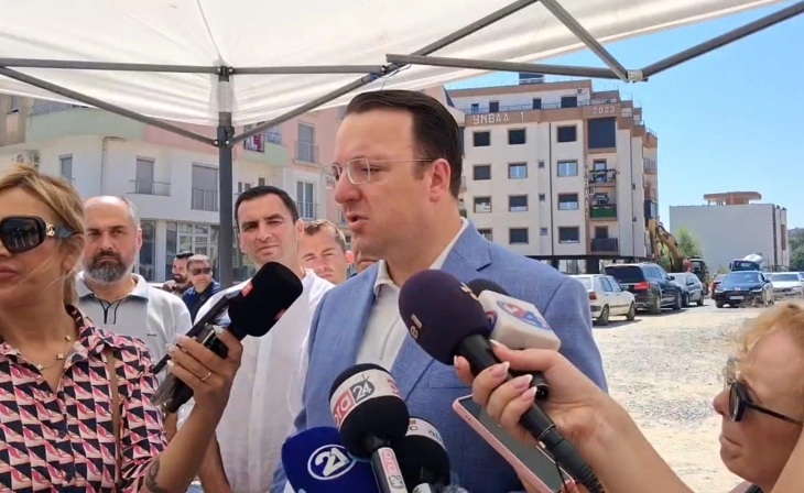 НИКОЛОСКИ: Правиме се за да им помогнеме на превозниците, склучуваме билатерални договори со земјите кои се дел од Шенген зоната
