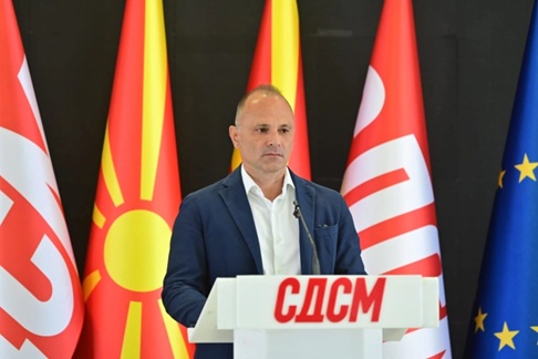 ФИЛИПЧЕ СЕ ВРАТИ ОД ГРЦИЈА: Исончан, но и загрижен за цената на пиперките, за празните џепови и фрижидери и за здравјето на граѓаните