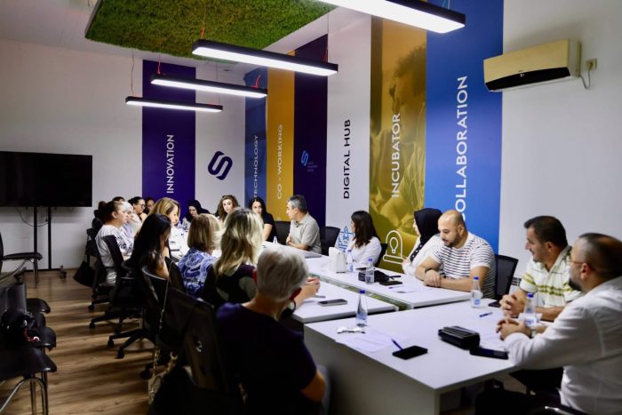 МЕЏИТИ: Започнуваме заедничка платформа за превенција на врсничкото насилство во училиштата во Чаир