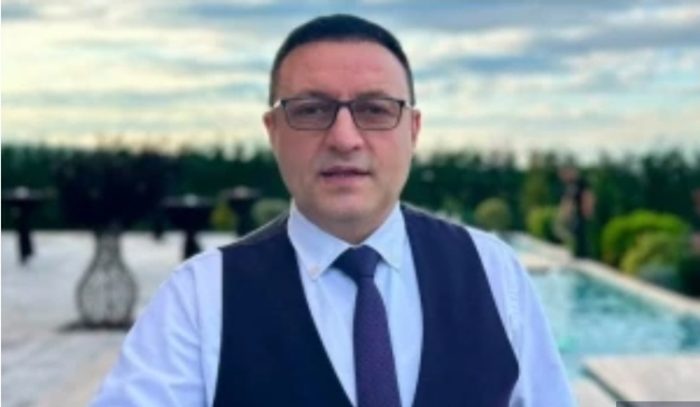 ЗАСТРЕЛАНИОТ ВО АРАЧИНОВО Е ПОЗНАТ ПЕЈАЧ: Азиз Мурати бил пренесен во болница и е во стабилна здравствена состојба