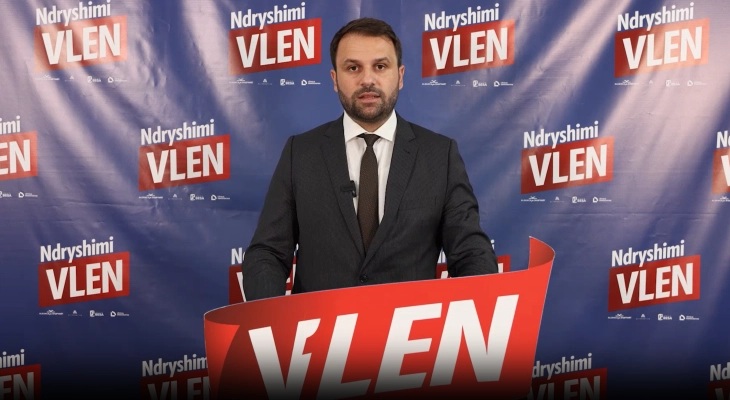 ВРЕДИ: Повеќе од 20 години Али Ахмети ја крие вистината дека албанскиот јазик е надвор од Уставот и формулиран како 20 проценти