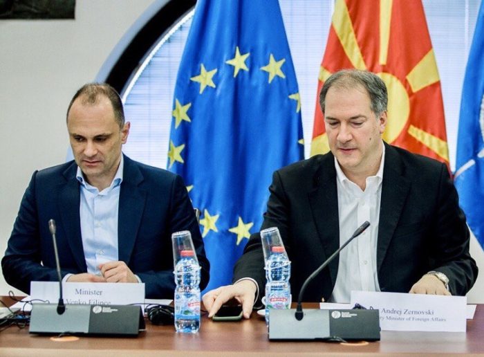ВМРО-ДПМНЕ: Ако СДС се препознаа самите во талогот, тогаш сосема сигурно е дека најцрното во него се Венко Филипче и Андреј  Жерновски