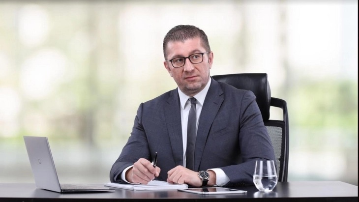 МИЦКОСКИ: Марихуана-политиката и „Стабри“-здравството беа понудата на Филипче, наспроти дата-центрите и развојот којшто мора да се случи