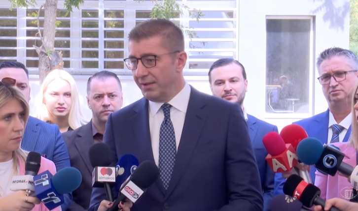 МИЦКОСКИ ЗА ИЗНАЈМУВАЊЕТО НА МАКЕДОНИУМОТ: Уште денеска ќе побарам разрешување на директорот и Управниот одбор