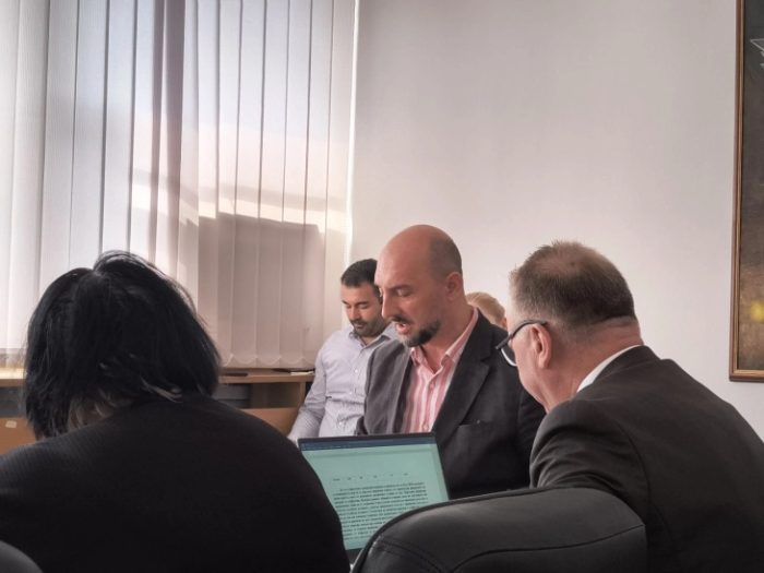 САВЕСКИ: Имам впечаток дека еден обвинител работи работа за тројца, што влијае врз темпото на постапките, но не и врз квалитетот
