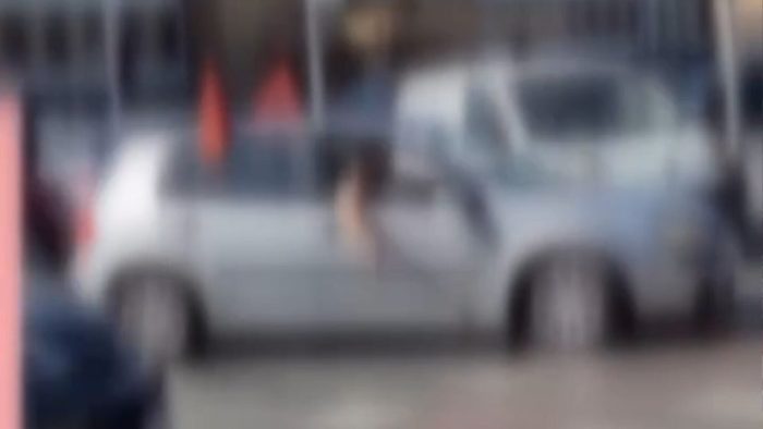 (ВИДЕО) Санкциониран возачот кој со „голф“ го попречуваше сообраќајот во центарот на Скопје