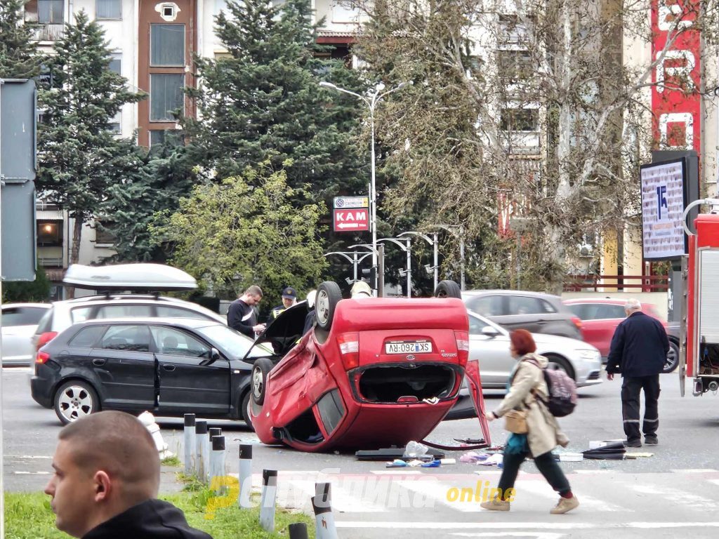 21-годишна скопјанка се превртела со автомобилот