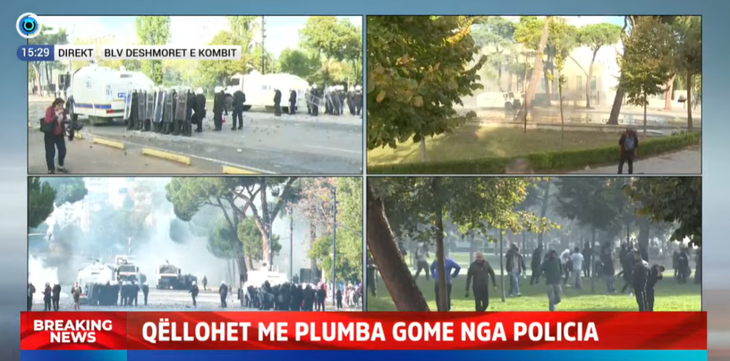 ЕСКАЛАЦИЈА НА ПРОТЕСТИТЕ ВО ТИРАНА: Демонстрантите удрија со камења, полицијата со водени топови, се бара оставка од Еди Рама