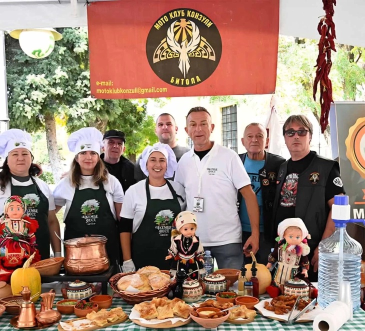 ЧКЕМБЕ ФЕСТ: Највкусна чкембе чорба направија Сузана, Даниела и Виолета, а готвачи и музика од Унгарија и Турција ја одушевија публиката