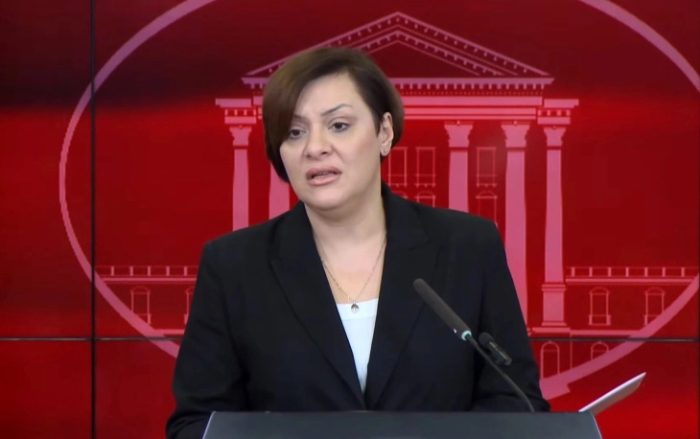 ДИМИТРИЕСКА-КОЧОСКА: Ребалансот на буџетот не е поради проблеми со ликвидноста, туку навремена реакција за заштита на граѓаните