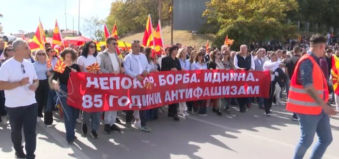 ФИЛИПЧЕ СТАНА ПАРТИЗАН: Неговиот „одред“ од 300 души со кои маршираше, се луѓе на Заев и негов максимум, вели Манасиевски