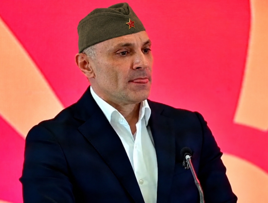 МАНАСИЕВСКИ: Филипче сака да биде партизан откако со Заев избришаа одлуки на АСНОМ од Уставот и дозволија Бугарите да не негираат