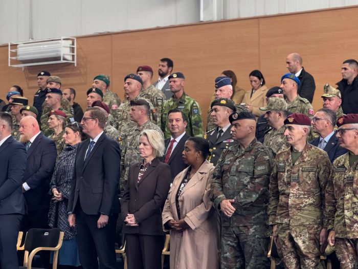 Началникот на Генералштабот на Армијата присуствуваше на примопредавањето на должноста командант на мисијата „КФОР“ во Косово
