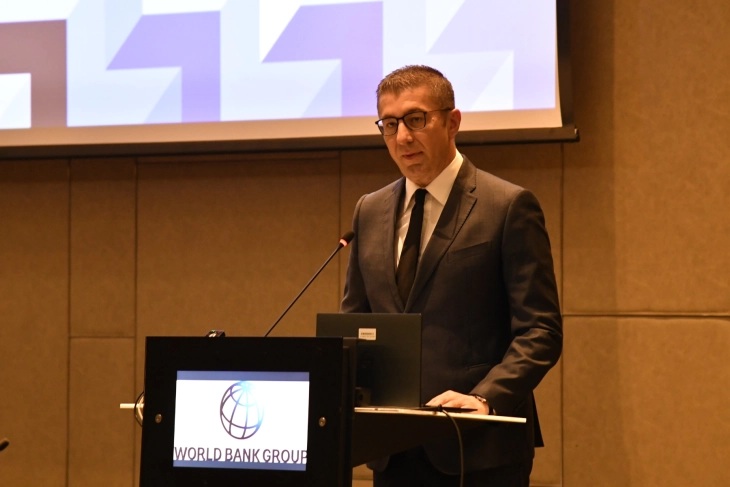 МИЦКОСКИ: Македонија има 3 пати поголем просечен раст од ЕУ, со изградба на дата центри извозот ќе се мери во стотици милиони евра