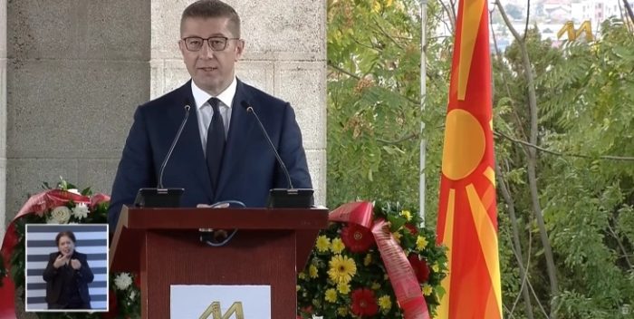 МИЦКОСКИ: Сакаме европска иднина во која ќе влеземе со исправена глава, а не понижено, недостоинствено и со свиткана кичма