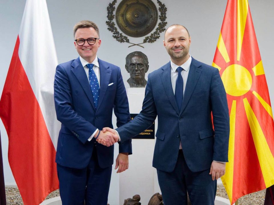 МИСАЈЛОВСКИ НА СРЕДБА СО ХОЛОВНИЈА: Поддршка на Полска за европската интеграција на земјите од Западен Балкан