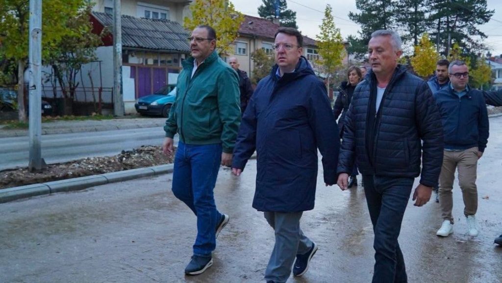 ВИДЕО: Николоски во Кичево,, инвестирани преку 360 милиони денари