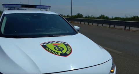 Повторно судири меѓу демонстрантите и полицијата во Тирана, полицијата употреби солзавец